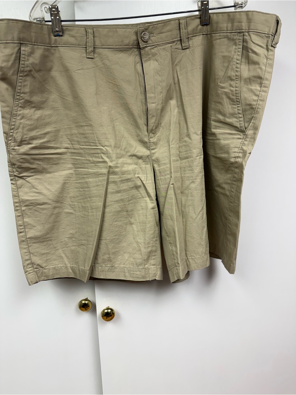 Eddie Bauer Men’s Flat Front Shorts in Khaki